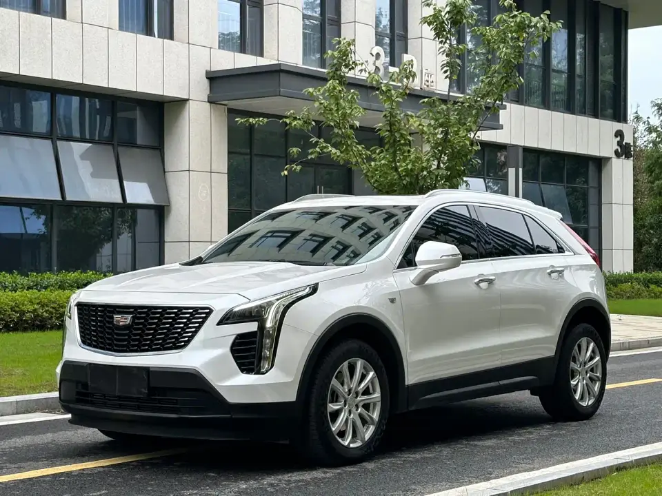 Cadillac XT4 28T FWD Technology Edition 2021