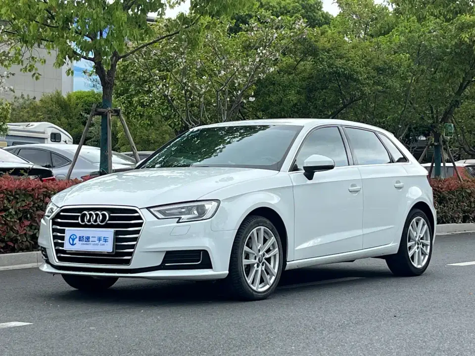 Audi A3 Sportback 35 TFSI Progressive Type China VI 2020