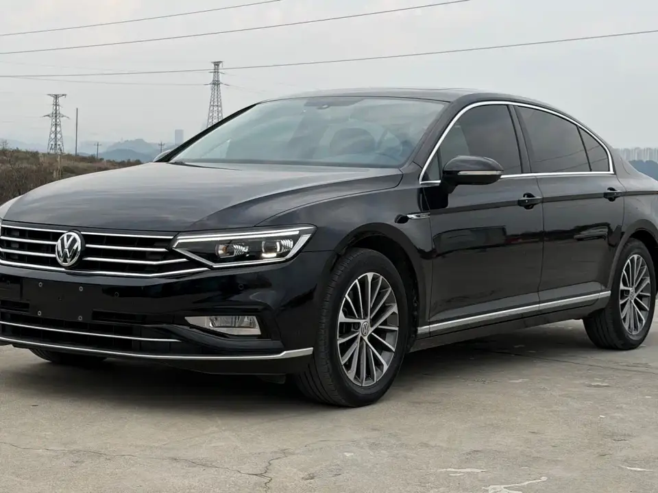 Volkswagen Magotan 330TSI DSG Luxury Class China VI 2020