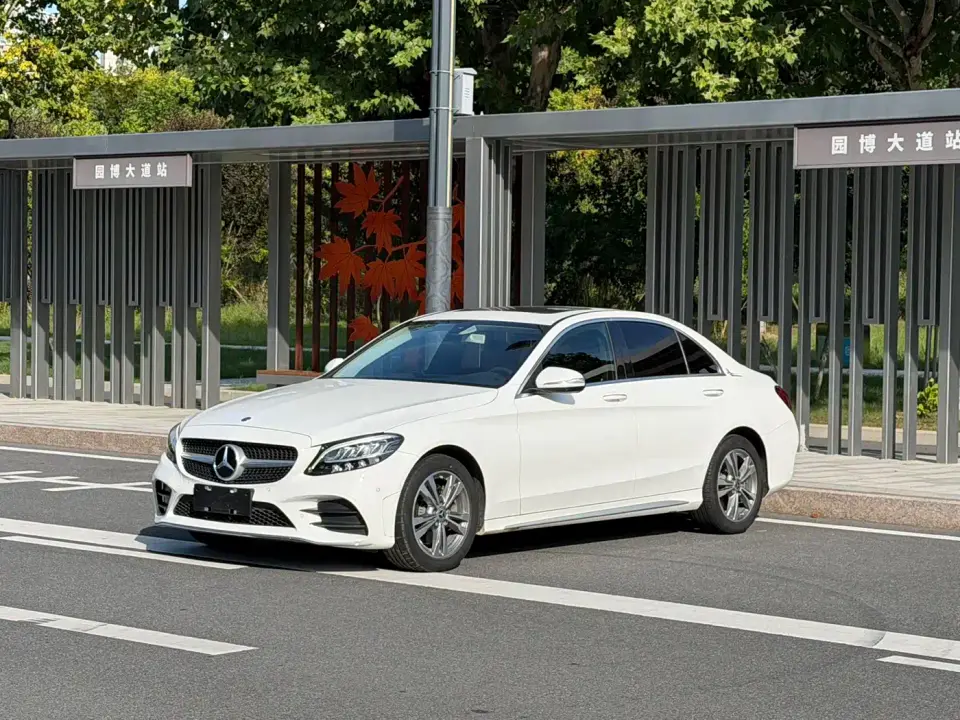 Mercedes-Benz C-Class Facelift C 200 L Fashion 2020