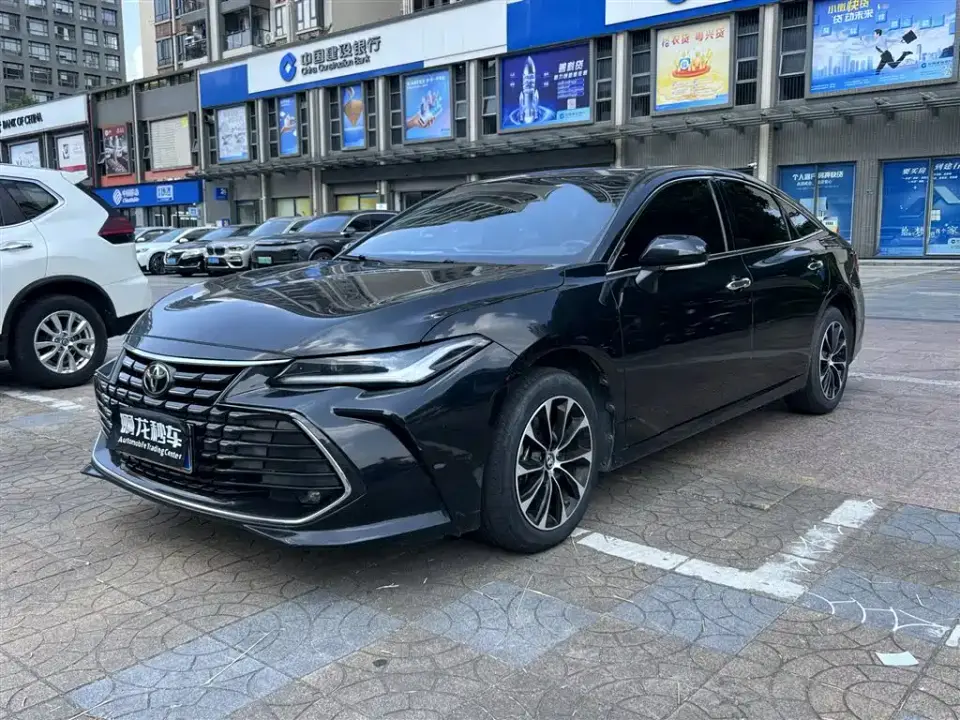Toyota Avalon 2.0L Luxury Edition 2022