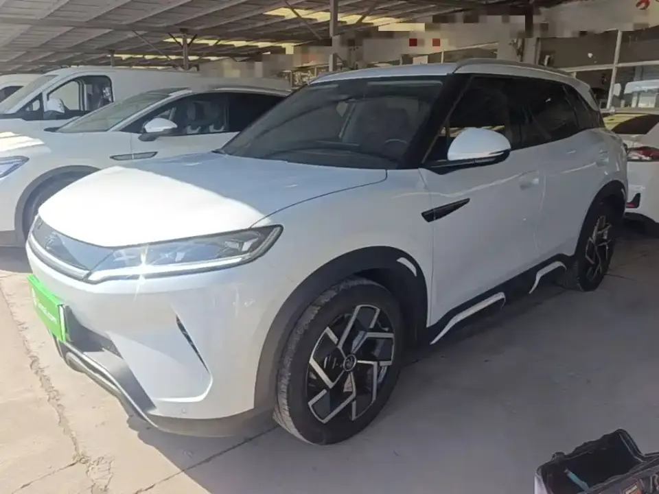 BYD Yuan UP 401KM Leading Edition 2024