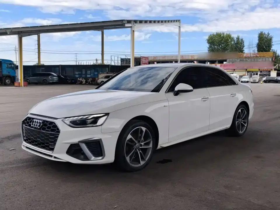 Audi A4L 40 TFSI Fashion Dynamic Edition 2021