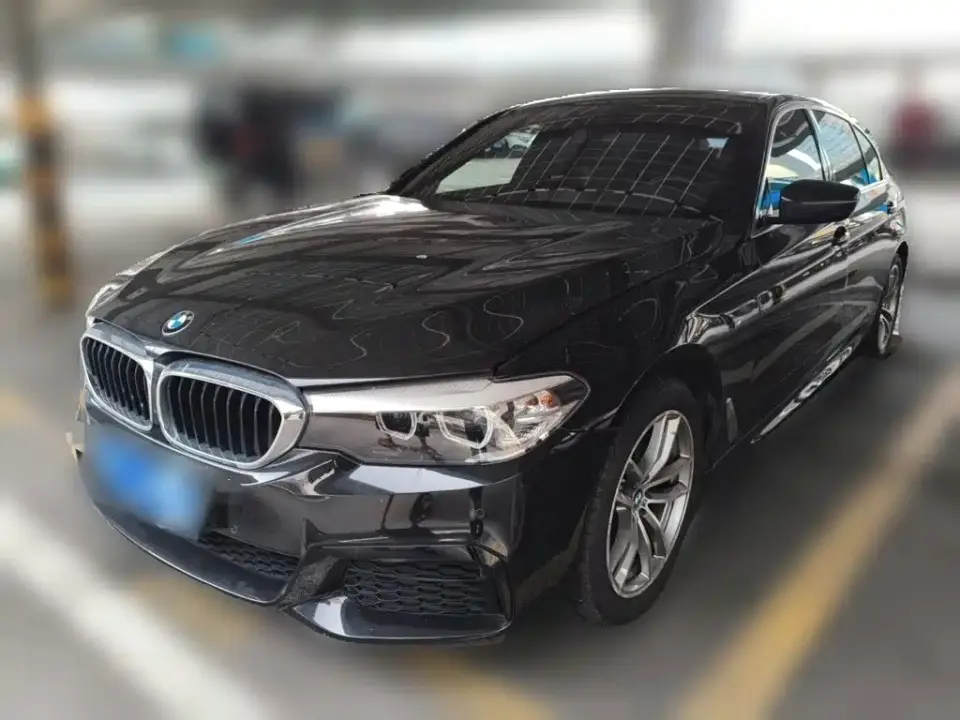 BMW 5 Series 525Li M Sport Package 2020
