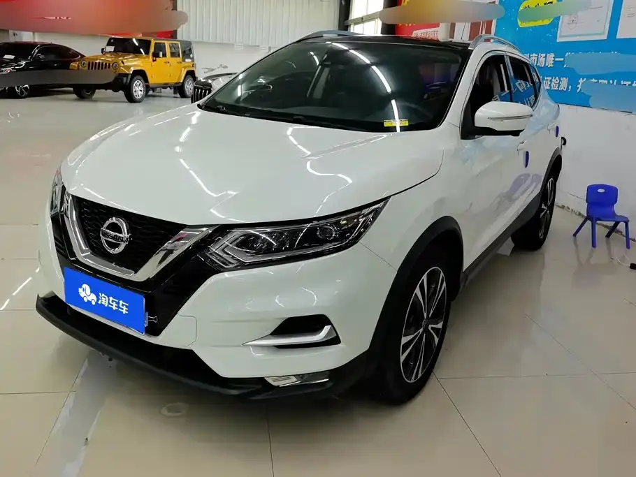 Nissan Qashqai 2.0L CVT XV Prem Luxury Edition 2022