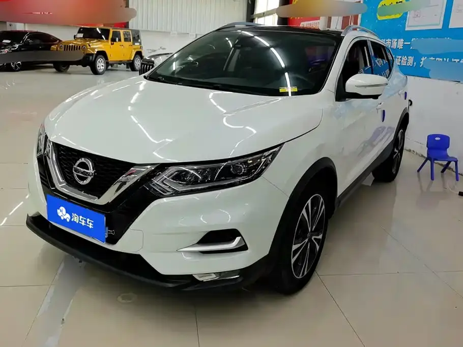 Nissan Qashqai 2.0L CVT XV Prem Luxury Edition 2022