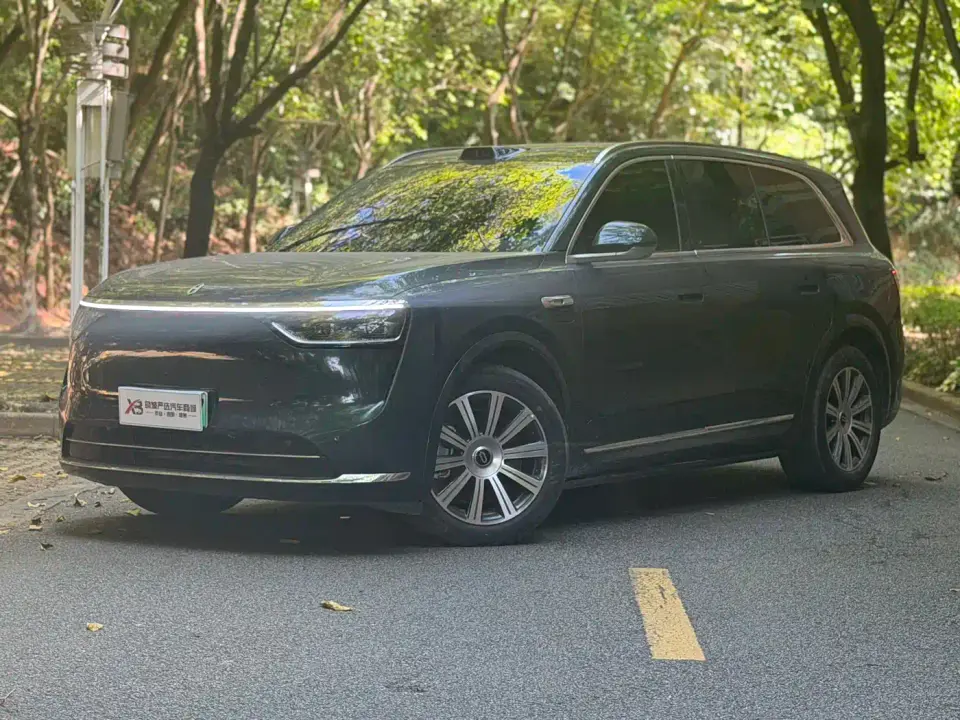 AITO Wenjie AITO M8 Model Extended Range Max+ Edition 53.4kWh 6-Seater 2025