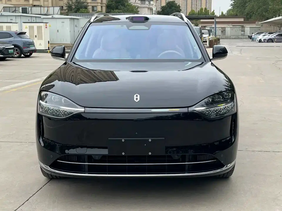 AITO Wenjie AITO M9 Extended Range Ultra 42kWh 6-Seater 2024