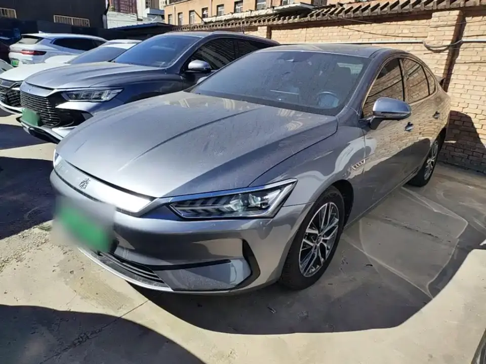 BYD Qin PLUS EV 500KM Premium Model 2023
