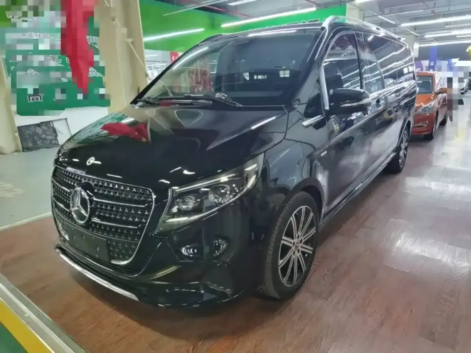 Mercedes-Benz V-Class V 300 L Long Wheelbase Premium 2025