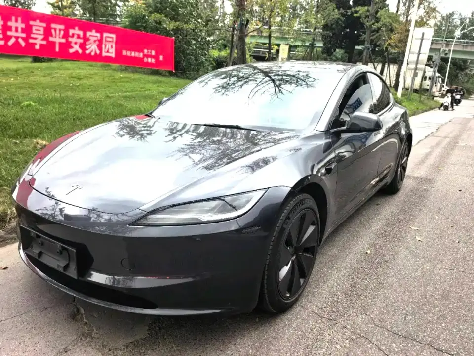 Tesla Model 3 Rear-Wheel Drive 2024