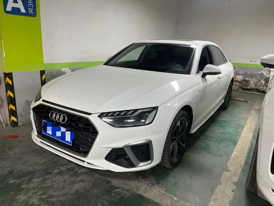 Audi A4L 40 TFSI Fashion Dynamic 2022