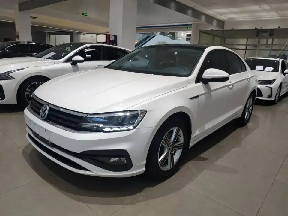 Volkswagen Lamando 230TSI DSG Fashion Edition 2022