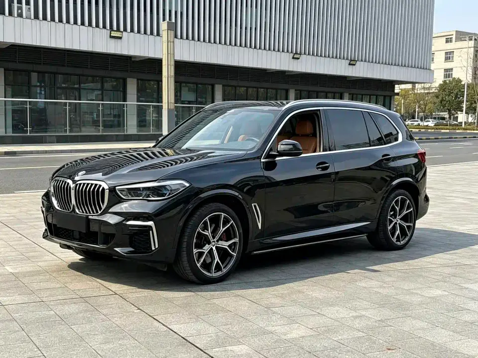 BMW X5 Model xDrive 40Li M Sport Package 2023