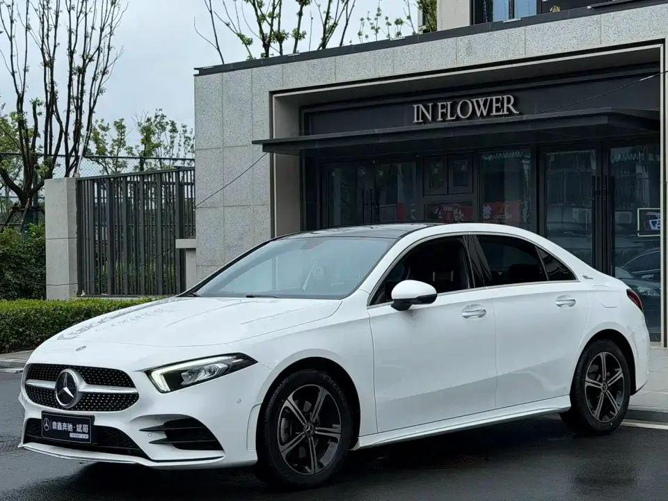 Mercedes-Benz A-Class A 200 L Fashion 2023