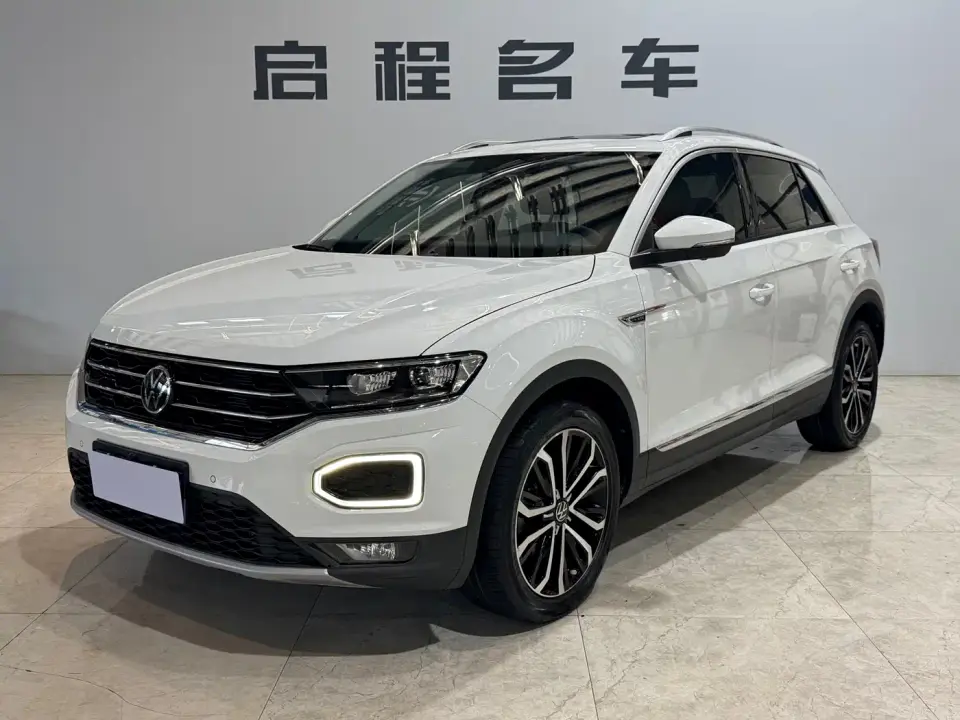 Volkswagen T-ROC 280TSI DSG 2WD Comfort PLUS 2023
