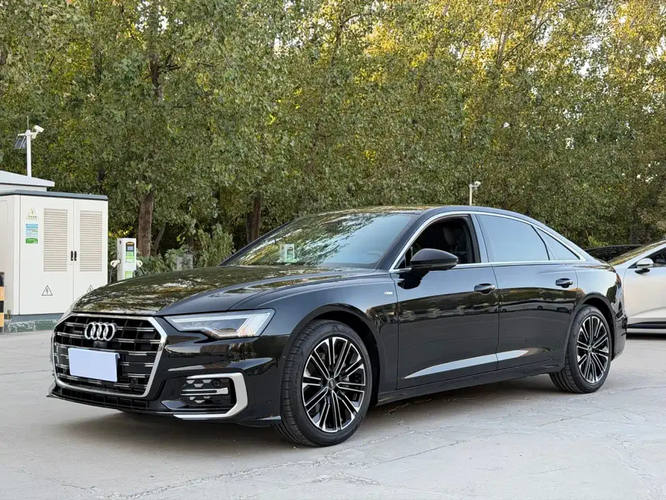 Audi A6L 45 TFSI Premium Dynamic 2025