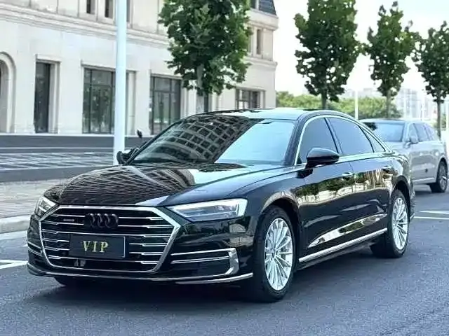 Audi A8 A8L 50 TFSI quattro Comfort Collector's Edition 2021