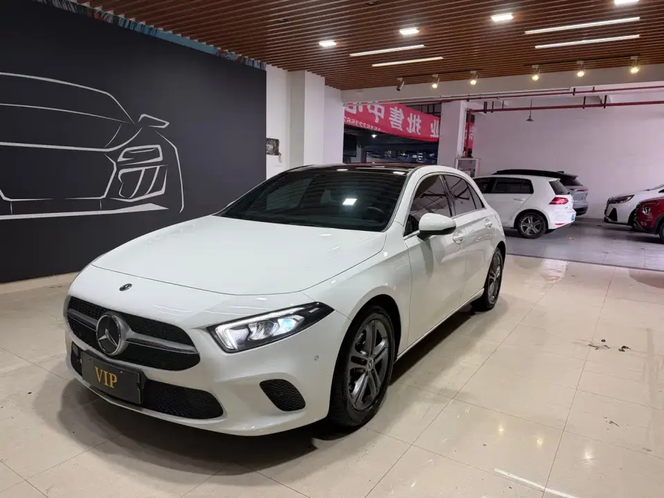 Mercedes-Benz A-Class (Import) A 200 Dynamic Version 2020