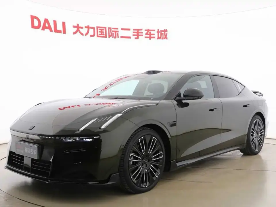 Lynk & Co 10 EM-P 240 AWD Ultra Sport Edition 2025