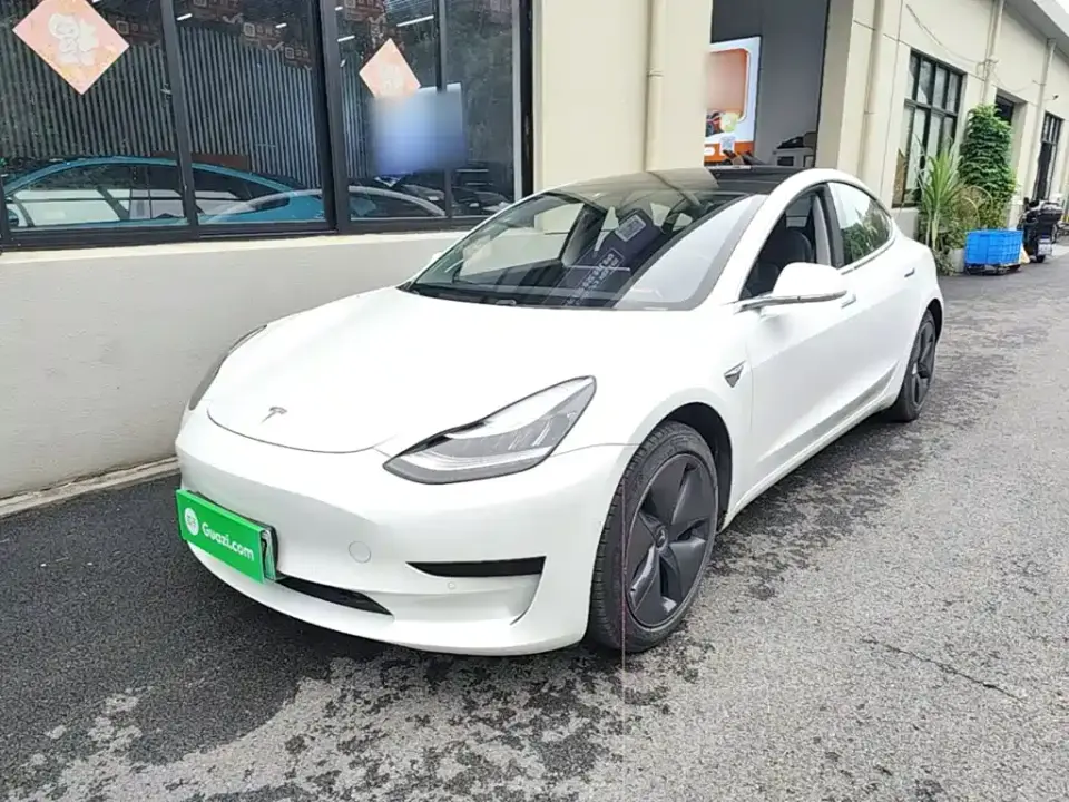 Tesla Model 3 Standard Range Rear-Wheel Drive Upgrade 2020