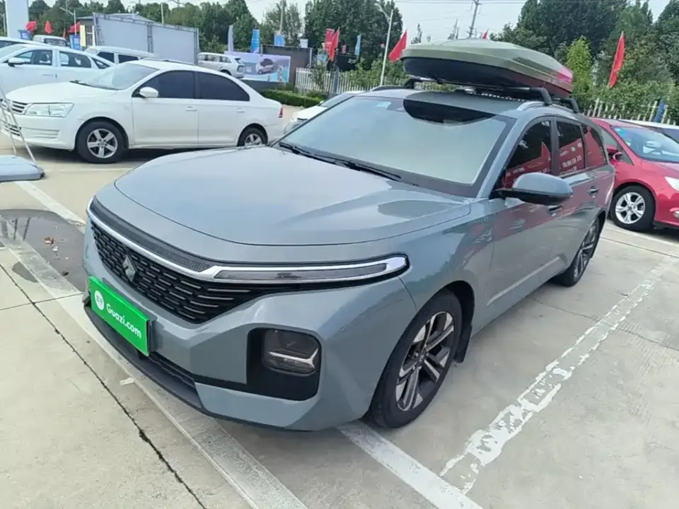 Baojun Valli 1.5T Nagqu Starry Sky CVT Flagship Model 2021