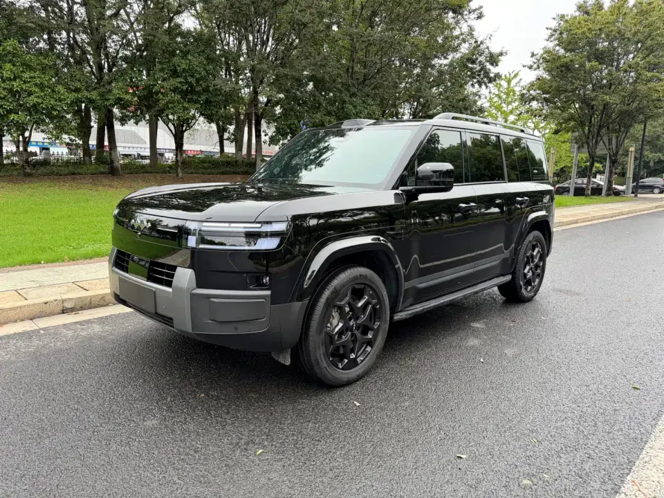 Fangchengbao Titanium 7 AWD Base Model 2026