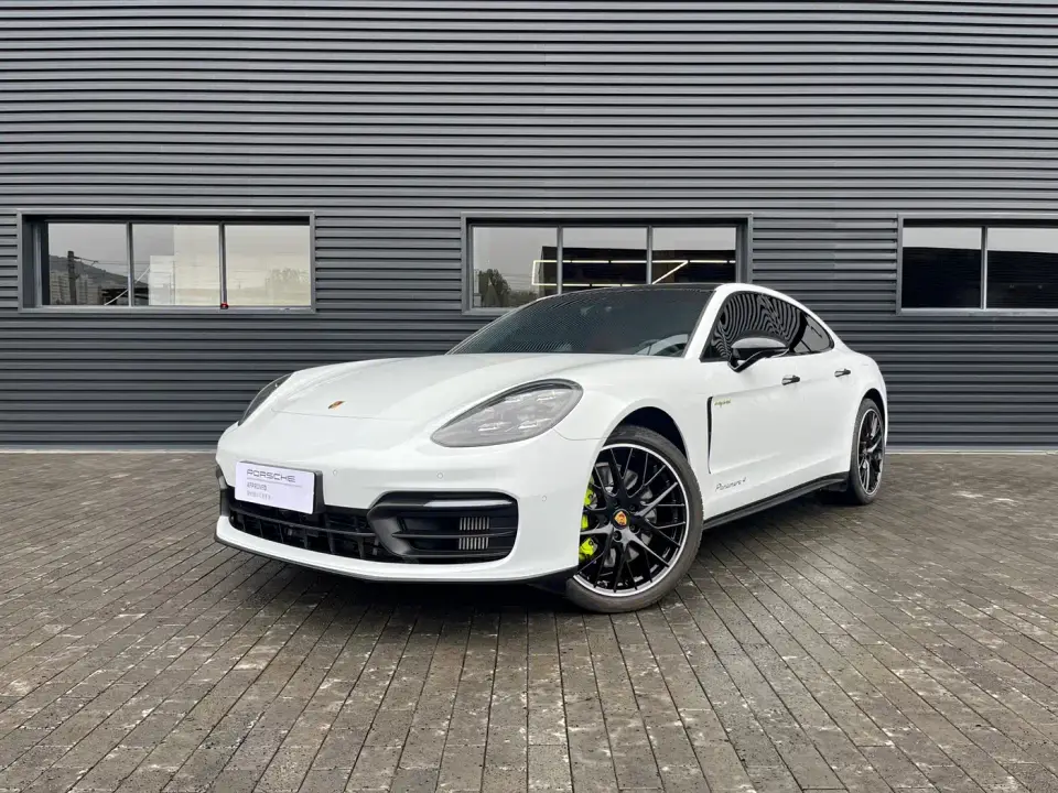 Porsche Panamera New Energy Panamera 4 E-Hybrid Platinum Edition 2.9T 2023