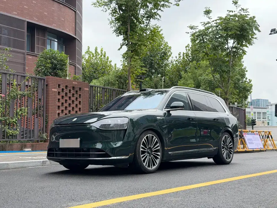 AITO Wenjie AITO M9 Extended Range Ultra 42kWh 6-Seater 2024