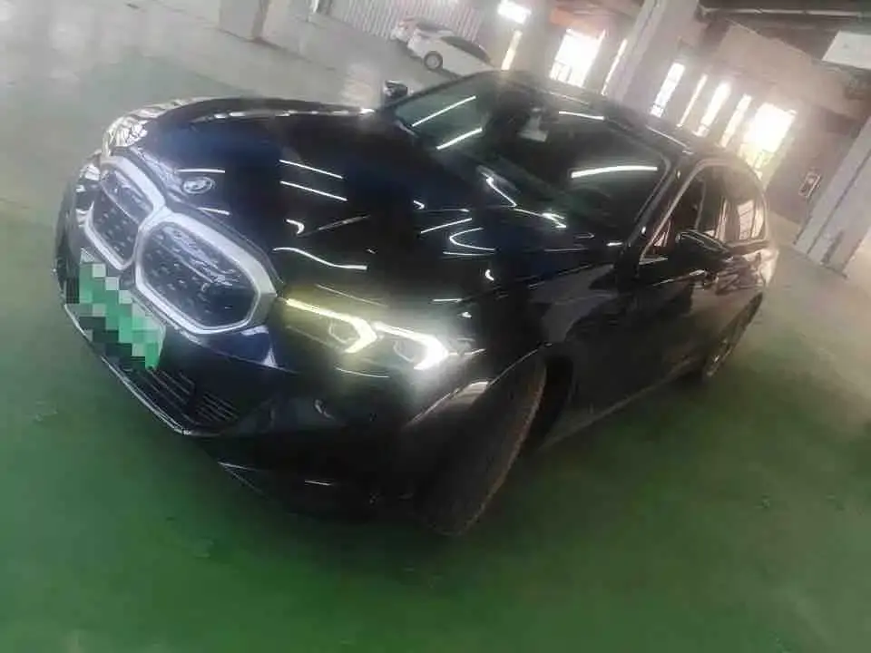 BMW i3 eDrive 35 L 2024