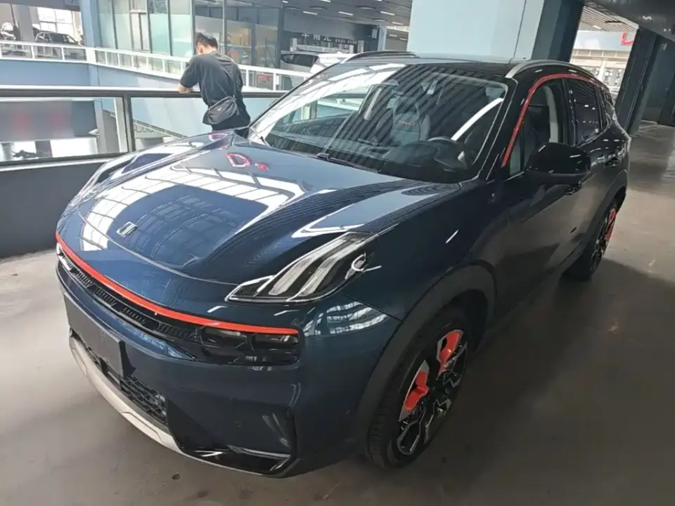 Lynk & Co 06 1.5T Halo 2022
