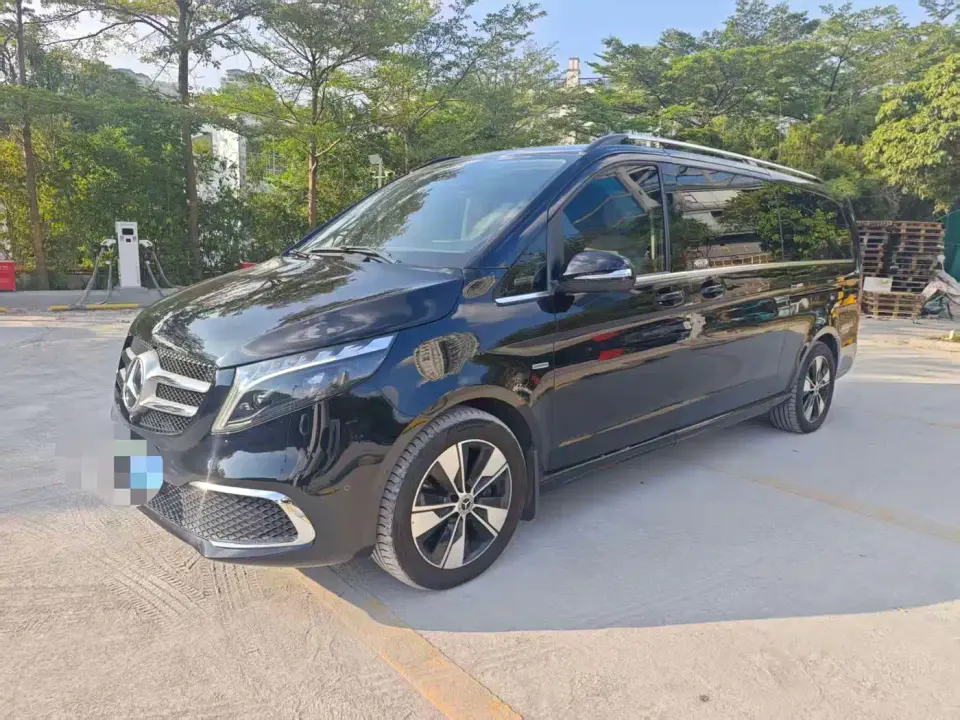 Mercedes-Benz V-Class V 260 L Long Wheelbase Prestige Edition 2023