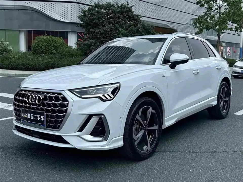 Audi Q3 quattro 45th Anniversary Edition 35TFSI Fashion Dynamic 2026