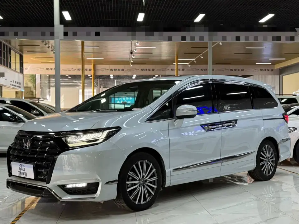 Honda Elysion 2.0L e:HEV Luxury Edition 2024