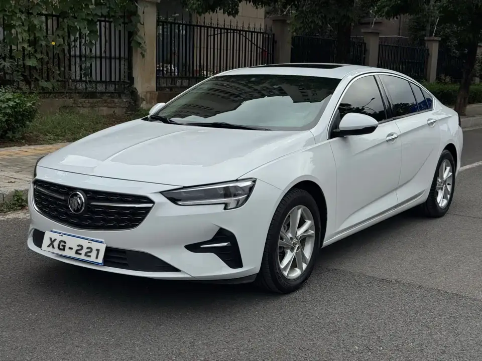 Buick Regal 552T Luxury 2021