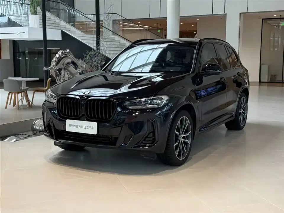 BMW X3 xDrive30i Leading M Night Package 2024