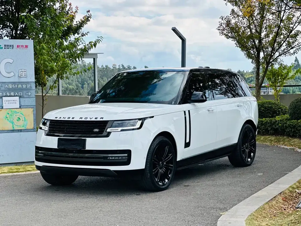 Land Rover Range Rover Facelift 3.0 L6 400PS Prosperity Extended Version 2023