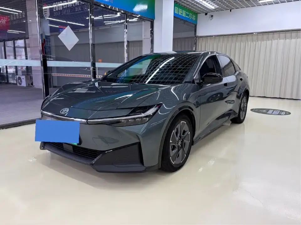 Toyota bZ3 Model Smart Home PRO 2026