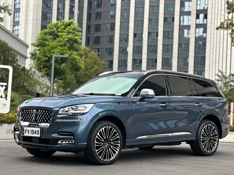 Lincoln Aviator 3.0T V6 4WD Presidential Edition 2022