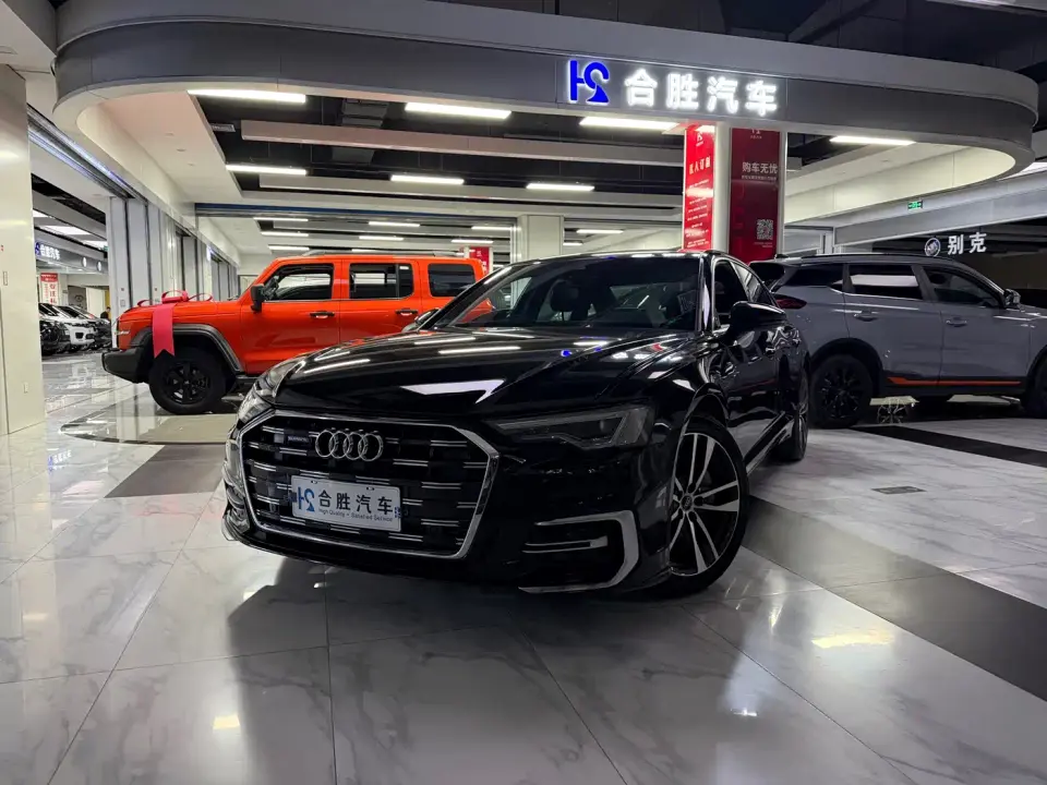 Audi A6L 40 TFSI Luxury Dynamic 2022