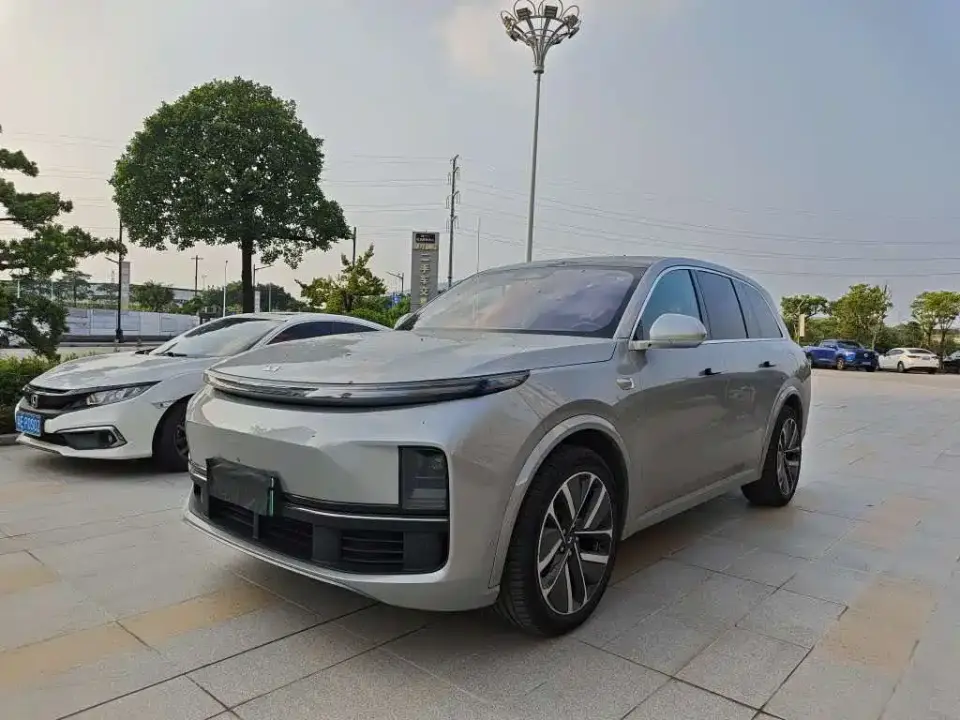 Li Auto Li L8 Pro 2022