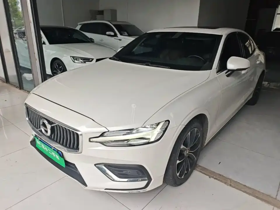 Volvo S60 T4 Smart Elite Luxury 2020