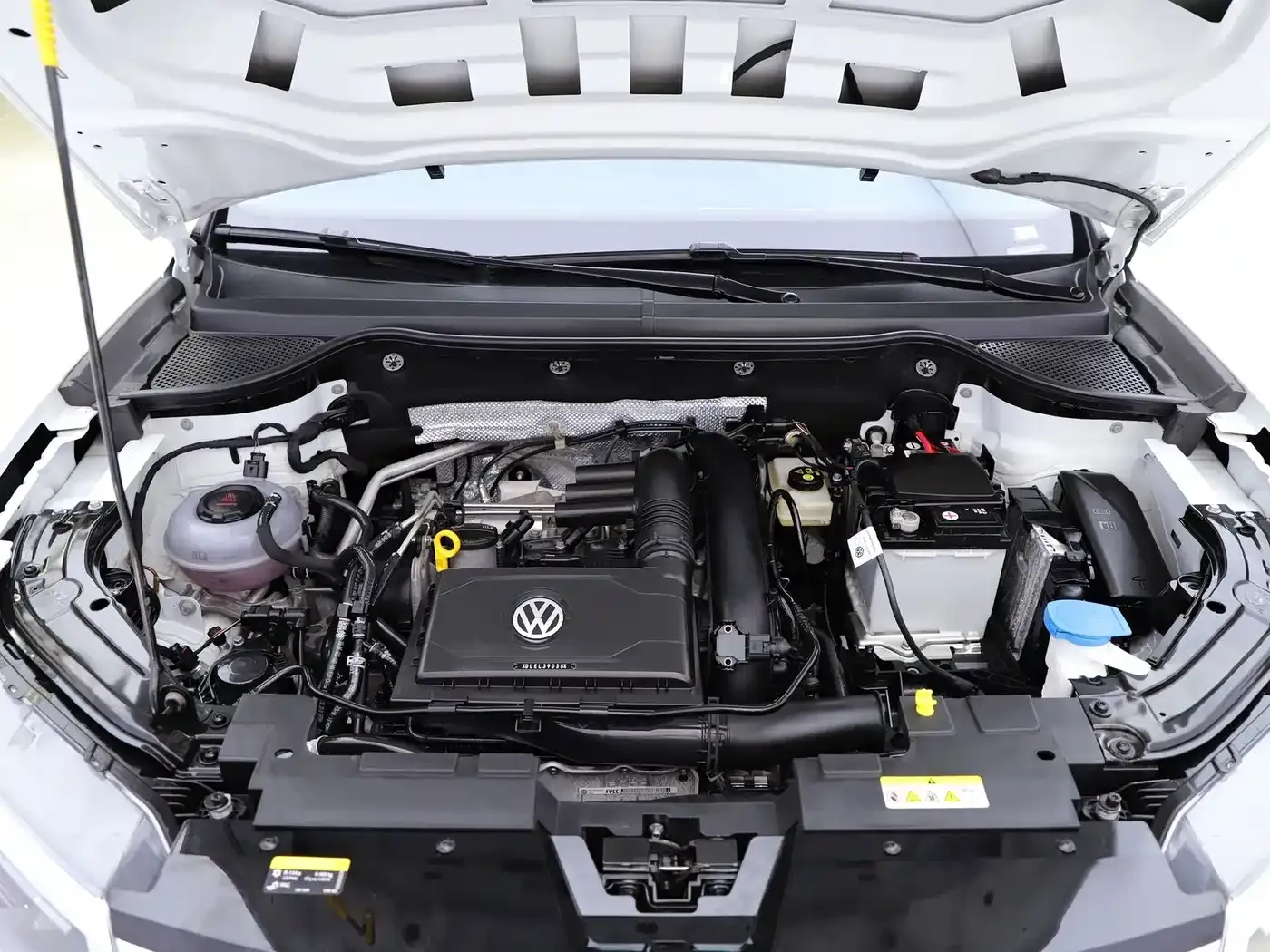 Jetta VS5 280TSI Auto Comfort Type 2023 — фото 20