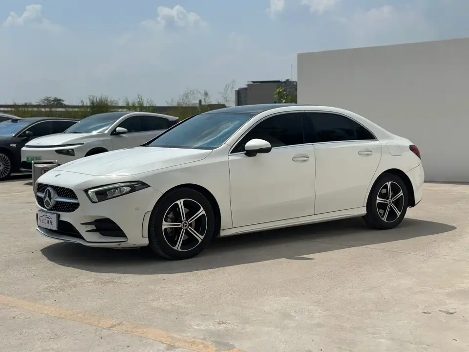 Mercedes-Benz A-Class A 200 L Fashion 2023