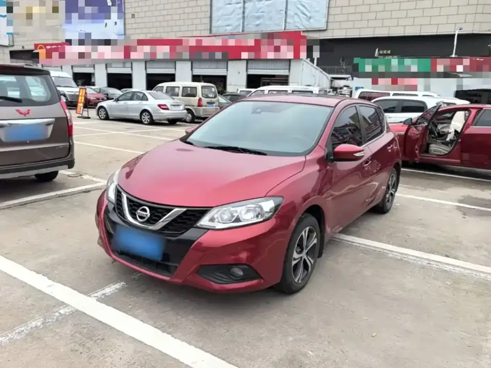 Nissan Tiida 1.6L CVT Smart Edition 2020