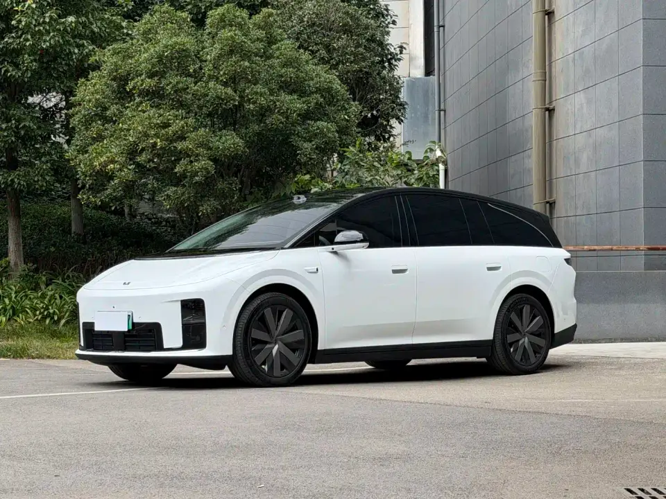 Li Auto Li i8 2026