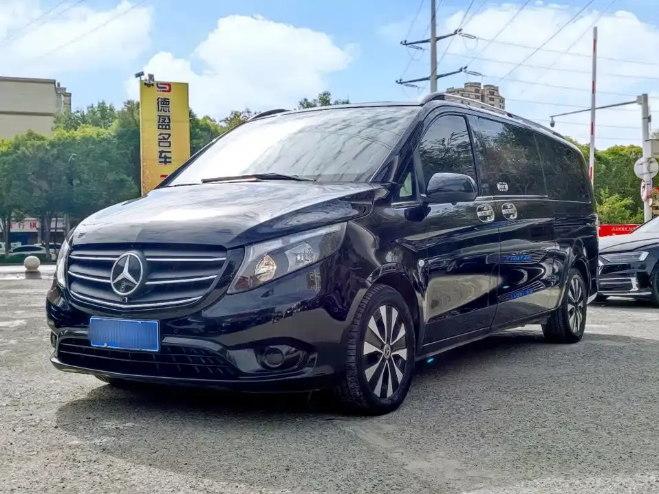 Mercedes-Benz Vito 2.0T Business Edition 7-seater 2022