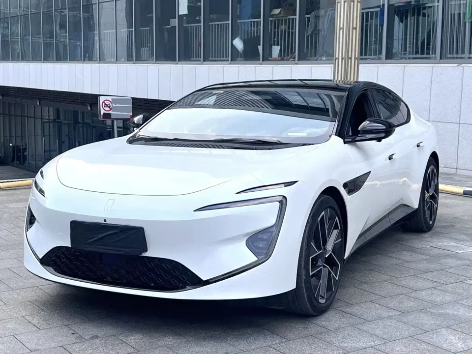 Avatr 12 Ultra Extended Range Edition 2025