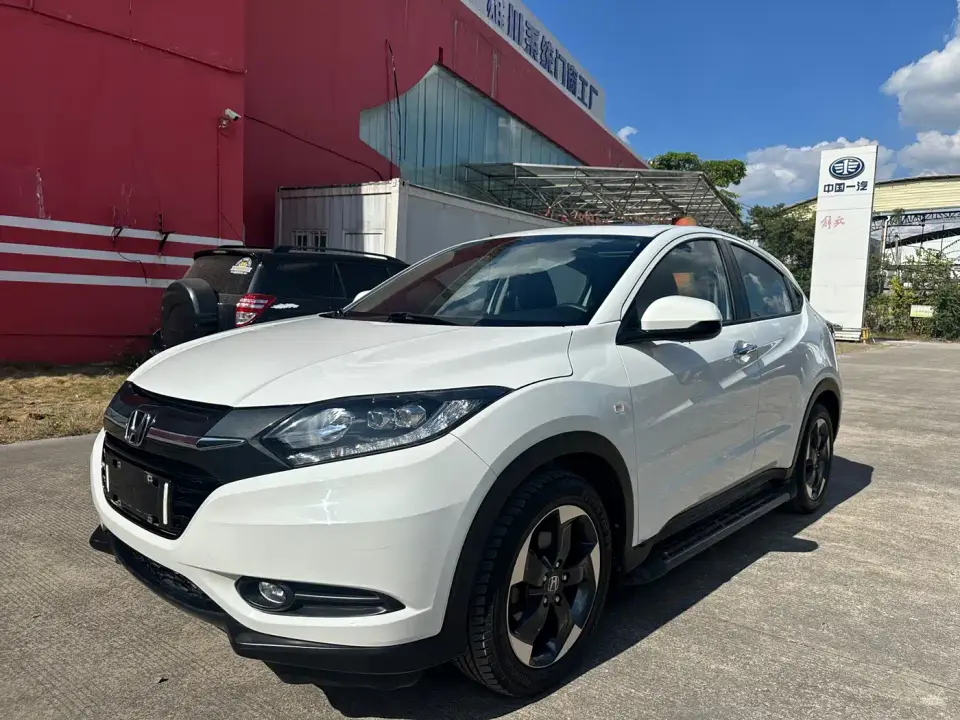 Honda Vezel 1.8L CVT 2WD Pioneer 2019