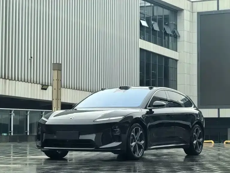 NIO ET5T 100kWh Touring 2025